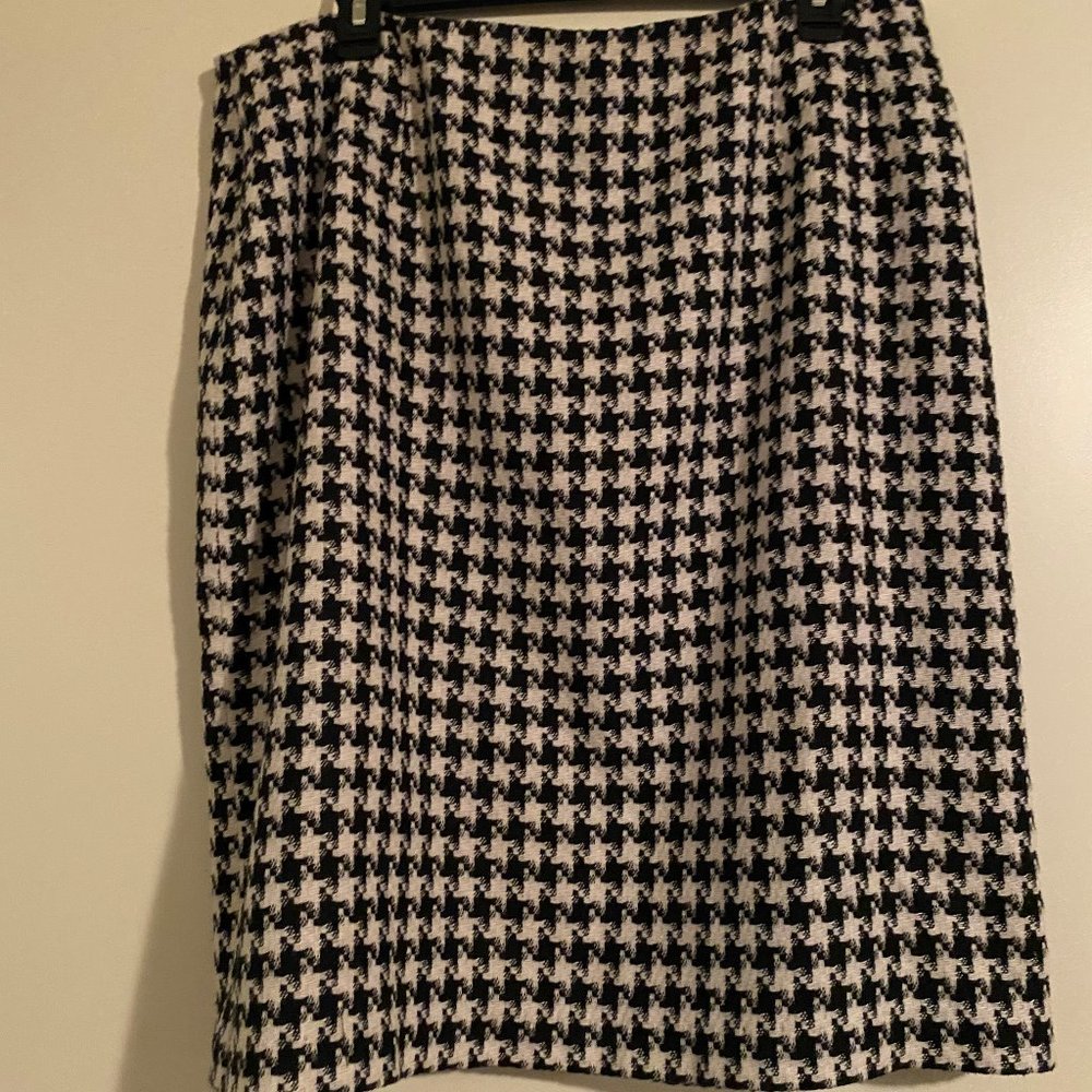 Womens Skirt